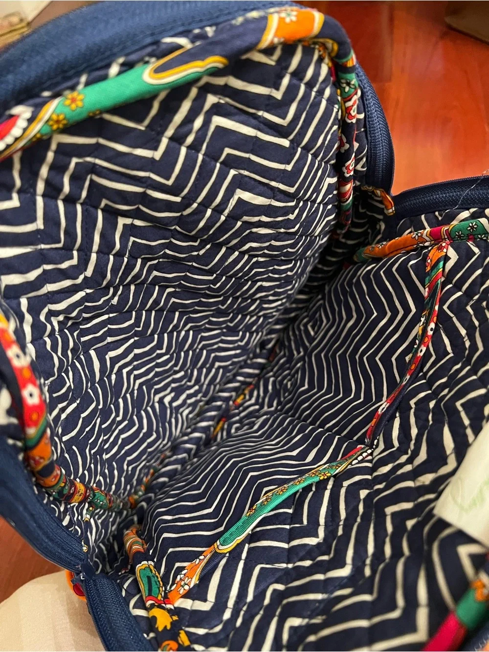 Vera Bradley description new